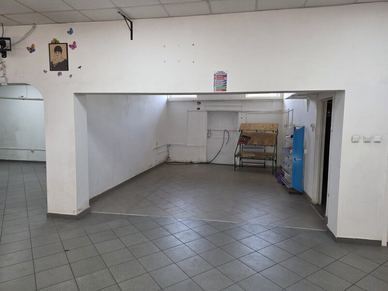 Bacau, spatiu comercial in inima cartierului Cornisa